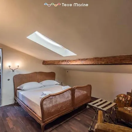 Le Secret, Terremarine Apartment
